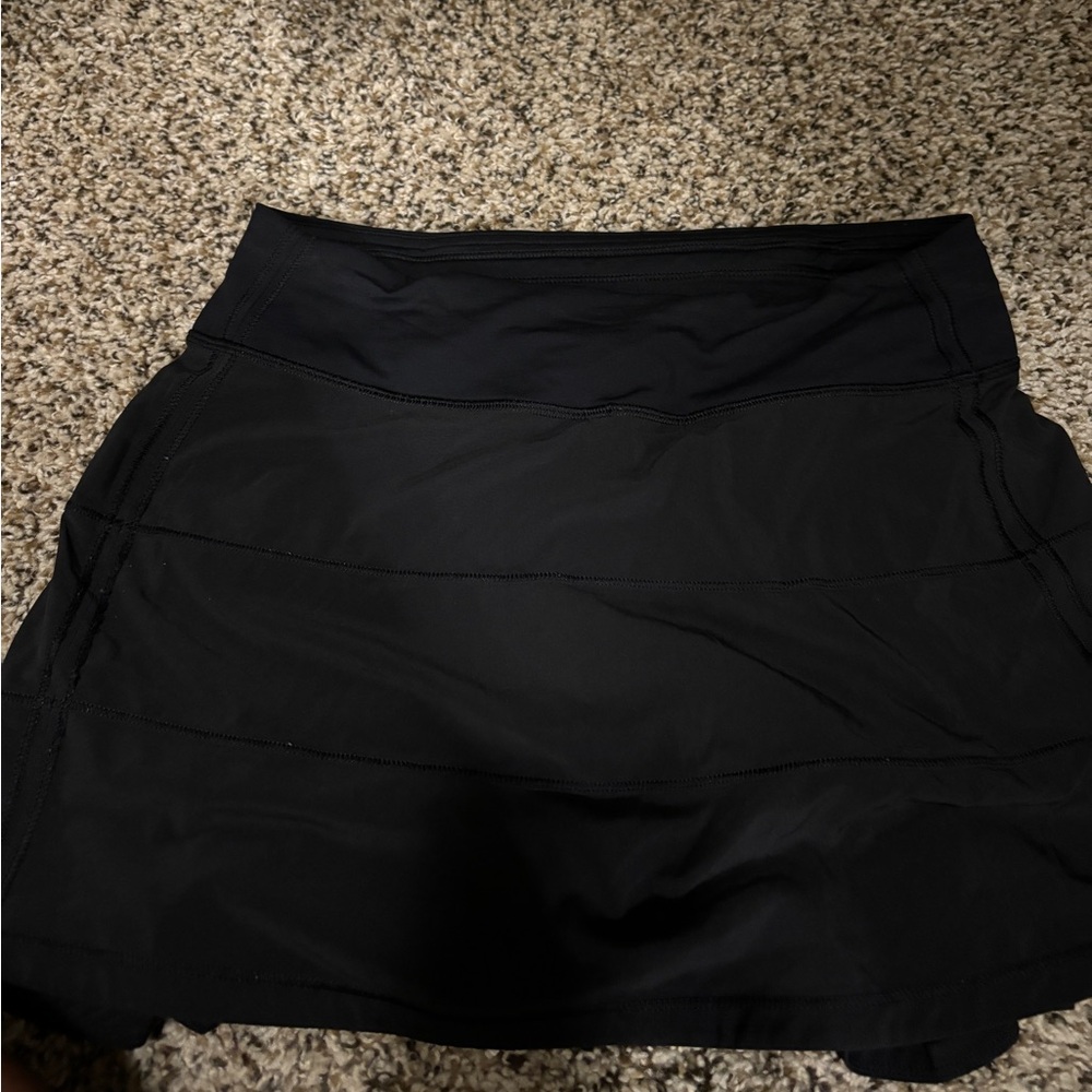 Lulu black skirt